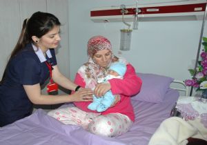 2013 ün ilk bebeği Erzurum dan